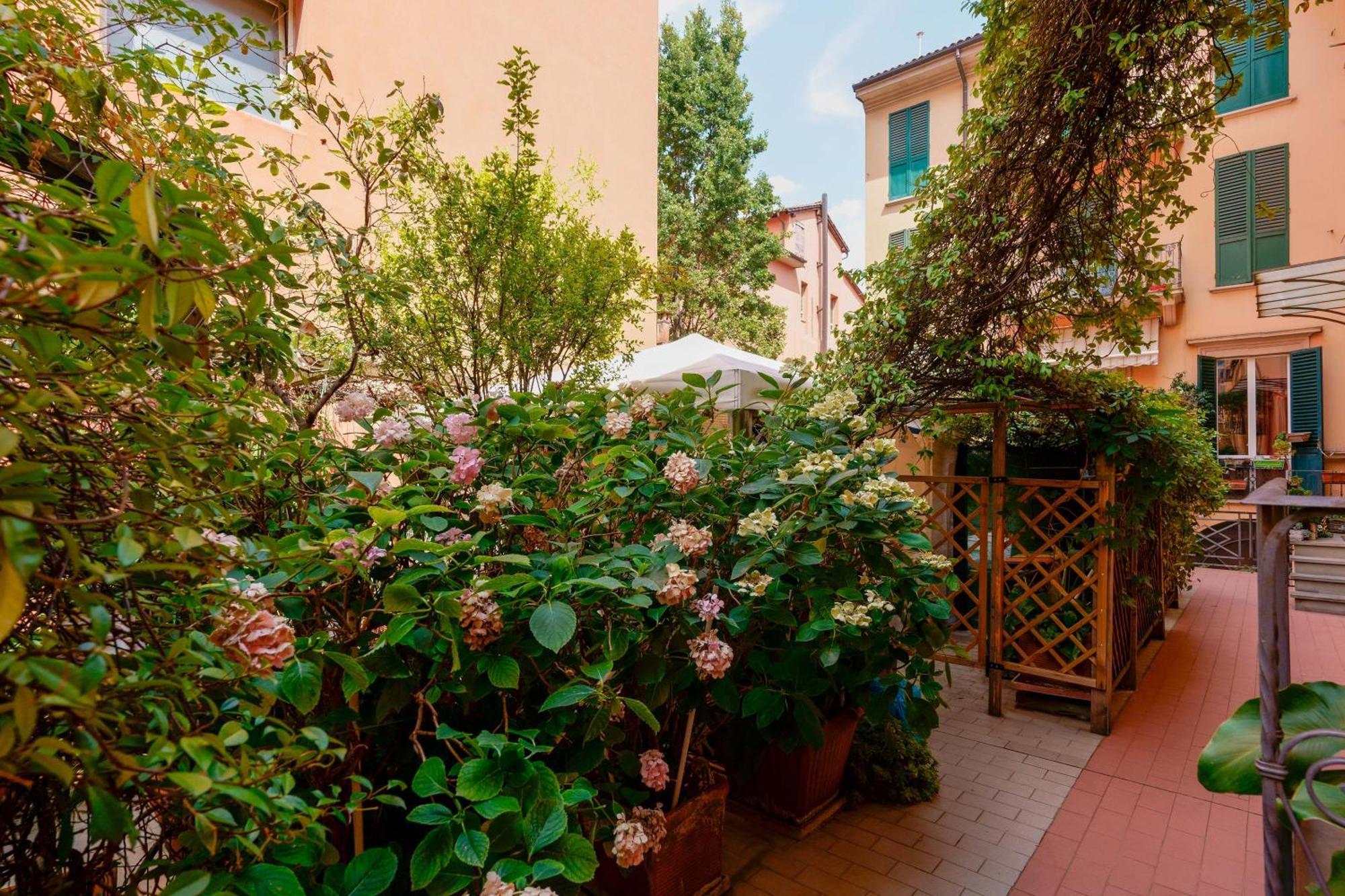 Maison N14 Bologna Exteriör bild